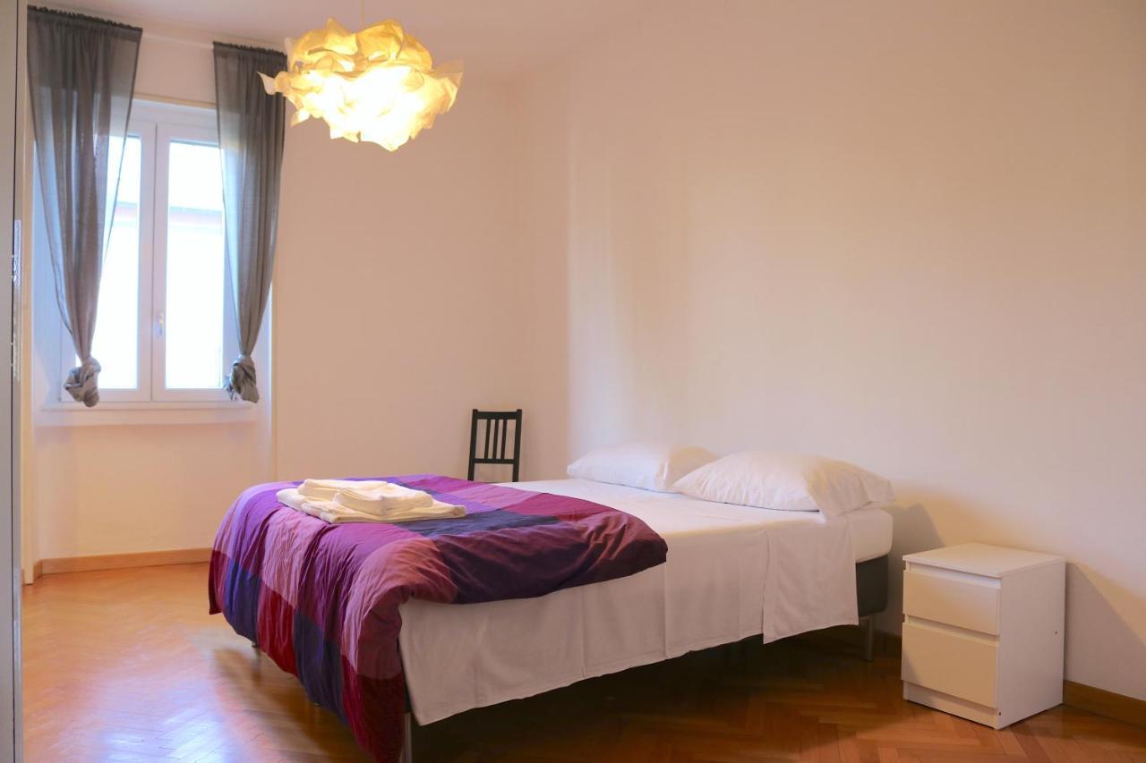 Sant Ambrogio Mansion - Via Olona Appartement Milaan Buitenkant foto